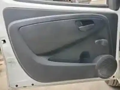 Veicolo di demolizione citroen nemo (vu) 199a9000 dell'anno 2011 alimentato 