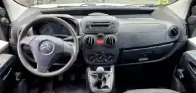 Veicolo di demolizione citroen nemo (vu) 199a9000 dell'anno 2011 alimentato 