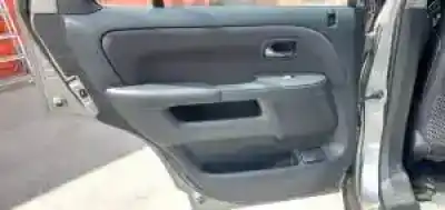 Veicolo di demolizione honda cr-v ii (rd_) 2.0 (rd5) dell'anno 2004 alimentato 