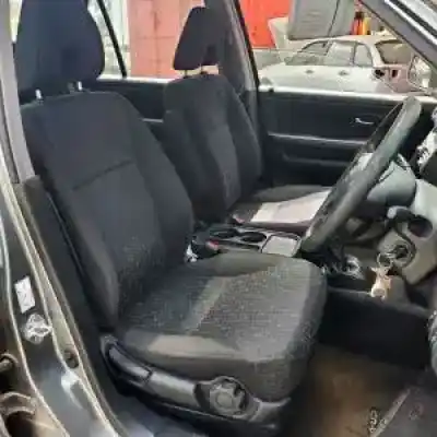 Veicolo di demolizione honda cr-v ii (rd_) 2.0 (rd5) dell'anno 2004 alimentato 