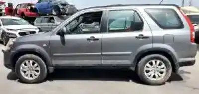 Veicolo di demolizione honda cr-v ii (rd_) 2.0 (rd5) dell'anno 2004 alimentato 