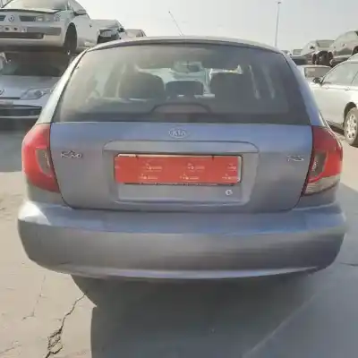 Veículo de Sucata kia rio (dc) a3e do ano 2002 alimentado 