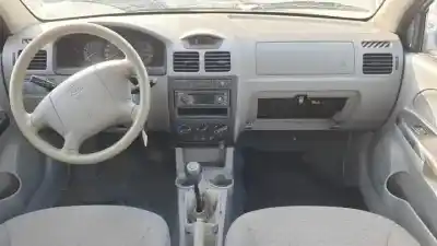 Veículo de Sucata kia rio (dc) a3e do ano 2002 alimentado 