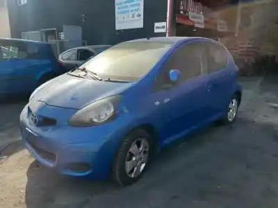 Sloopvoertuig TOYOTA AYGO (KGB/WNB) G 1KR van het jaar 2007 aangedreven 