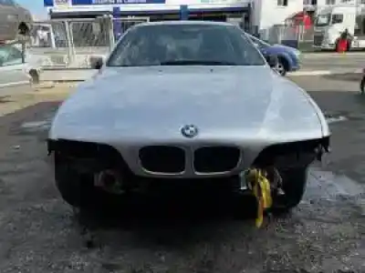 Sloopvoertuig bmw serie 5 touring (e39) 306d1 van het jaar 1998 aangedreven 