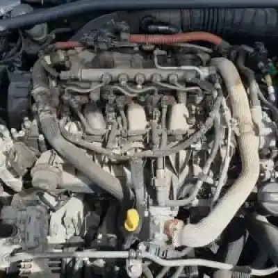 Véhicule à la ferraille mitsubishi outlander (cw0) 4hn de l'année 2007 alimenté 