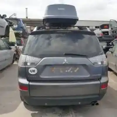 Véhicule à la ferraille mitsubishi outlander (cw0) 4hn de l'année 2007 alimenté 