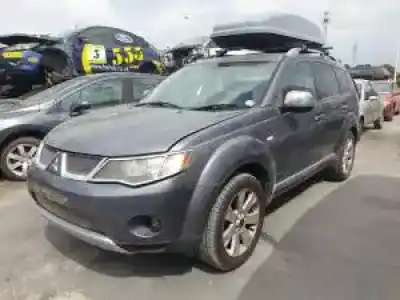 Véhicule à la ferraille mitsubishi outlander (cw0) 4hn de l'année 2007 alimenté 