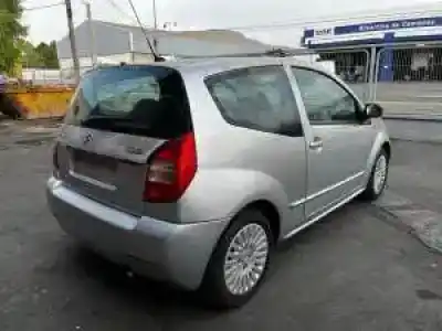 Veículo de Sucata citroen c2 (jm_) 1.6 do ano 2003 alimentado 