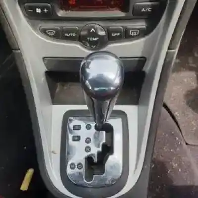 Véhicule à la ferraille peugeot 307 cc (s1) rfn de l'année 2003 alimenté 