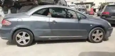 Véhicule à la ferraille peugeot 307 cc (s1) rfn de l'année 2003 alimenté 