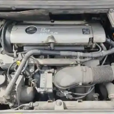 Véhicule à la ferraille peugeot 307 cc (s1) rfn de l'année 2003 alimenté 