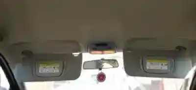 Veicolo di demolizione jaguar s-type (03.1999) g/fc dell'anno 2002 alimentato 