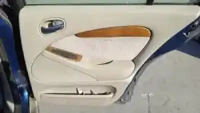 Veicolo di demolizione jaguar s-type (03.1999) g/fc dell'anno 2002 alimentato 