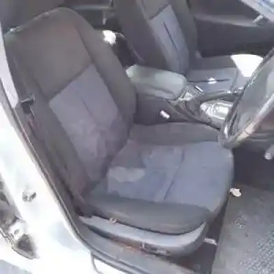 Veicolo di demolizione peugeot 607 (s1) d-4hx dell'anno 2000 alimentato 