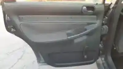 Veículo de Sucata audi a4 berlina (b5) afn do ano 1995 alimentado 