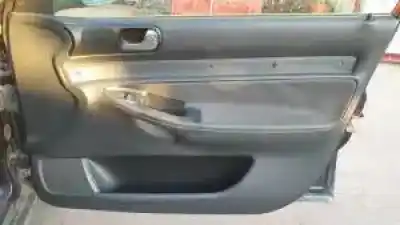 Veículo de Sucata audi a4 berlina (b5) afn do ano 1995 alimentado 