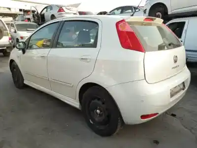 Scrapping Vehicle fiat punto (199) 199b7000 of the year 2011 powered 