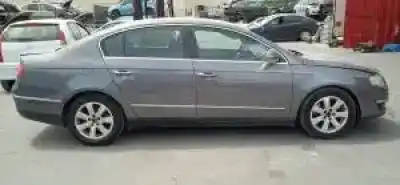 Veicolo di demolizione volkswagen passat berlina (3c2) d-bkp dell'anno 2005 alimentato 