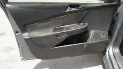 Veicolo di demolizione volkswagen passat berlina (3c2) d-bkp dell'anno 2005 alimentato 