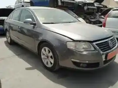 Veicolo di demolizione volkswagen passat berlina (3c2) d-bkp dell'anno 2005 alimentato 