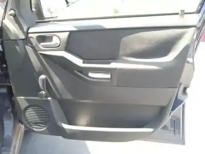 Veicolo di demolizione opel meriva z16se dell'anno 2003 alimentato 