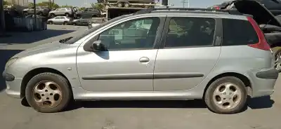 Veicolo di demolizione peugeot 206 sw xs dell'anno 2003 alimentato kfw