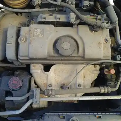 Veicolo di demolizione peugeot 206 sw xs dell'anno 2003 alimentato kfw