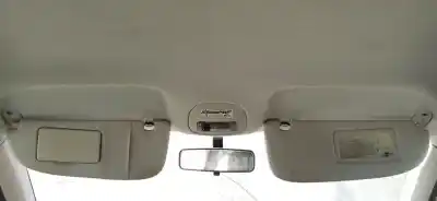 Veicolo di demolizione peugeot 206 sw xs dell'anno 2003 alimentato kfw
