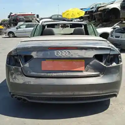 Здавання транспортного засобу audi a5 cabriolet (8f7) cglc року 2011 потужний 