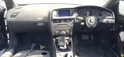Здавання транспортного засобу audi a5 cabriolet (8f7) cglc року 2011 потужний 