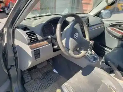 Scrapping Vehicle suzuki grand vitara i (ft, ht) 2.0 4x4 (sq 420) of the year 1998 powered 