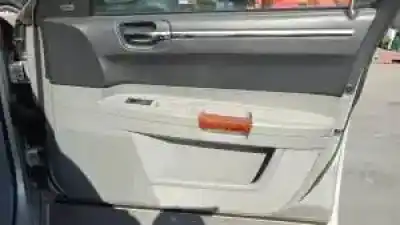 Scrapping Vehicle chrysler 300 c touring m664 of the year 2005 powered 