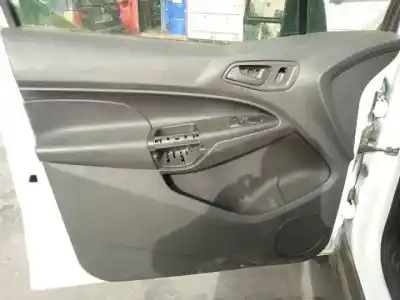 Здавання транспортного засобу ford transit connect (chc) t1ga року 2013 потужний 