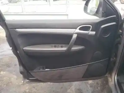 Здавання транспортного засобу porsche cayenne (typ 9pa) m4800 року 2002 потужний 