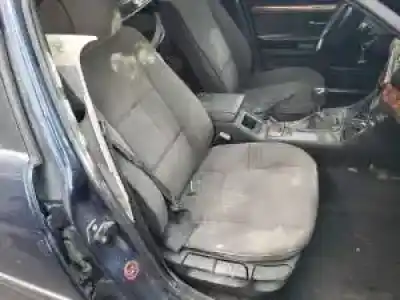 Véhicule à la ferraille bmw serie 5 touring (e39) d/256t1 de l'année 1997 alimenté 