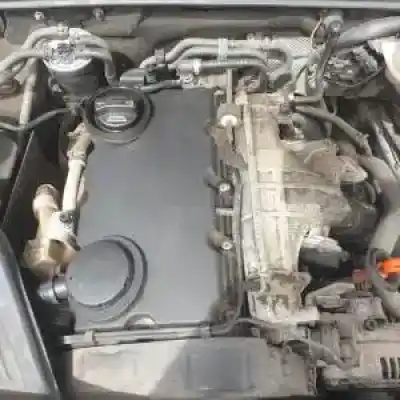 Veículo de Sucata audi a4 berlina (8e) bre do ano 2004 alimentado 