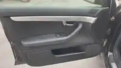 Veículo de Sucata audi a4 berlina (8e) bre do ano 2004 alimentado 