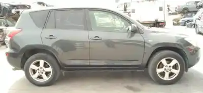 Здавання транспортного засобу toyota rav 4 (a3) 1azfe року 2005 потужний 