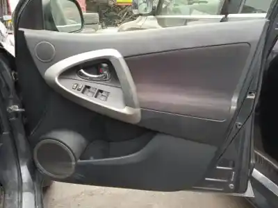 Здавання транспортного засобу toyota rav 4 (a3) 1azfe року 2005 потужний 