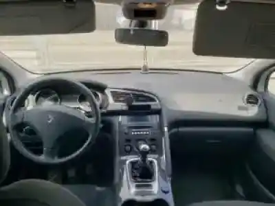 Vehicul casat peugeot 3008 (t84) 9h05 al anului 2011 alimentat 