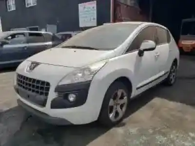 Vehicul casat PEUGEOT 3008 (T84) 9H05 al anului 2011 alimentat 