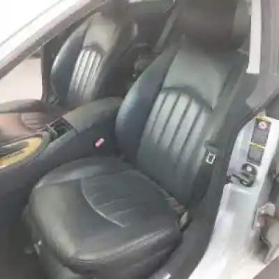 Veicolo di demolizione mercedes-benz clase cls (w219) 642920 dell'anno 2005 alimentato 