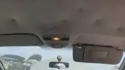 Véhicule à la ferraille renault espace iv (jk0) g9t743 de l'année 2002 alimenté 