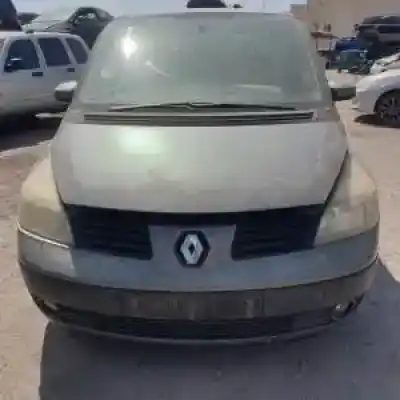 Véhicule à la ferraille renault espace iv (jk0) g9t743 de l'année 2002 alimenté 