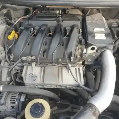Scrapping Vehicle renault scenic (ja..) k4m701 of the year 2001 powered 