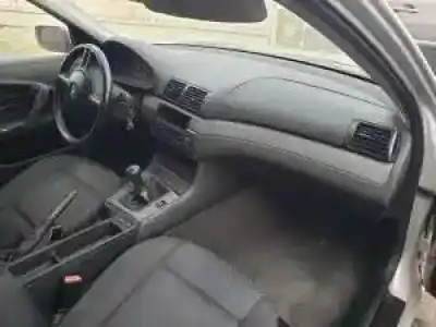 Vehicul casat bmw serie 3 compact (e46) n42b18a al anului 2001 alimentat 
