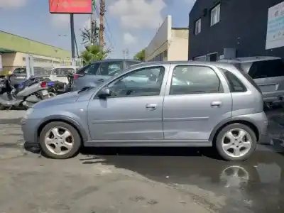 Scrapping Vehicle opel corsa c g-z12xe of the year 2003 powered 