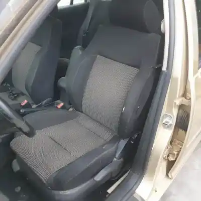 Здавання транспортного засобу volkswagen golf iv variant (1j5) azd року 1999 потужний 