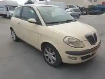 Veicolo di demolizione lancia ypsilon (101) 188a9000 dell'anno 2003 alimentato 